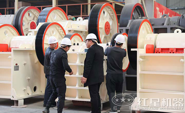 用戶來廠考察，多種設(shè)備型號(hào)讓用戶眼見為實(shí)